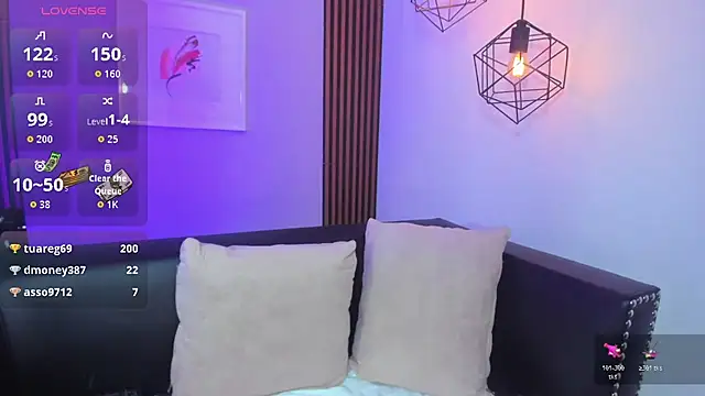 Nahiajhonson_ webcam