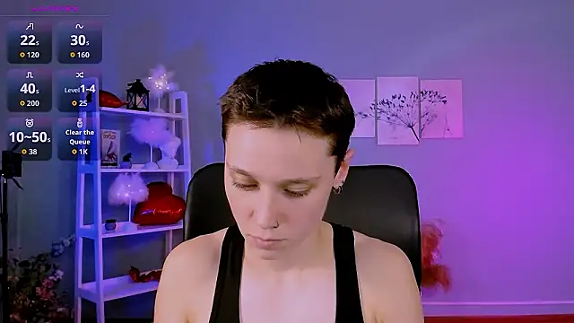 emi_fade - Emi_fade's free webcam