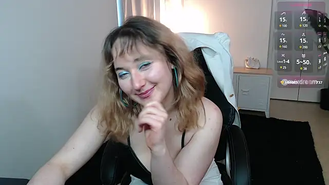 Crystal-dreamt webcam