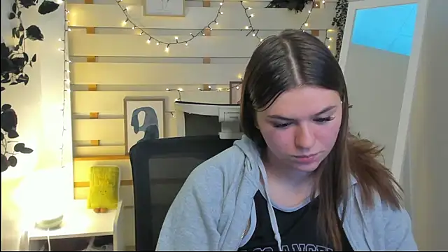 Josephine_Kiss webcam