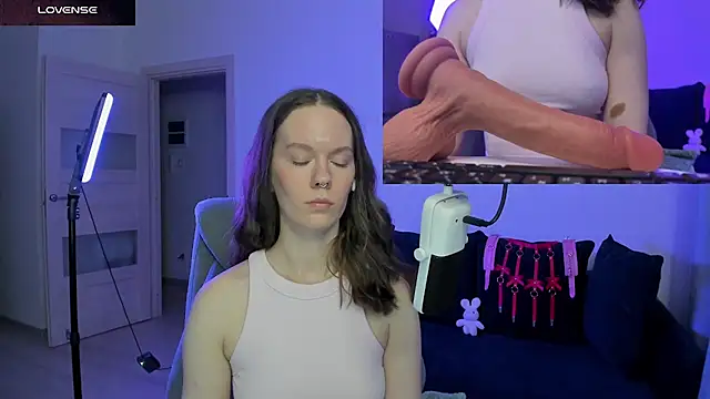 Goddess_of_Fertility webcam