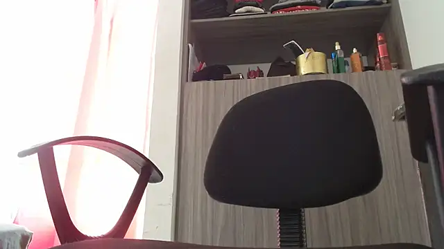 nicolle_milf1978 webcam