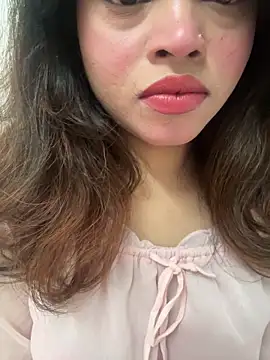 riya_sharma11 webcam