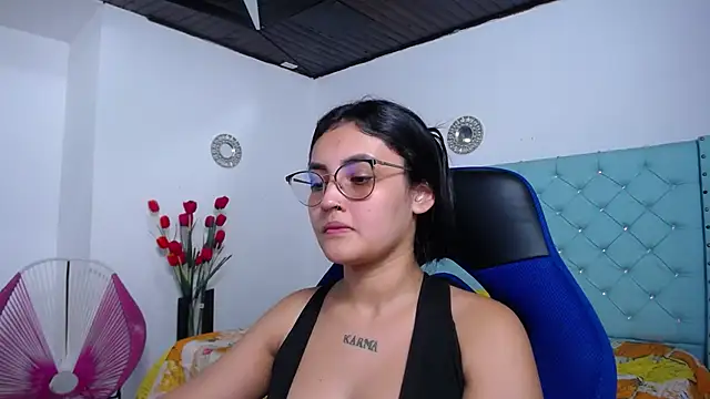 kathe-mills235 webcam