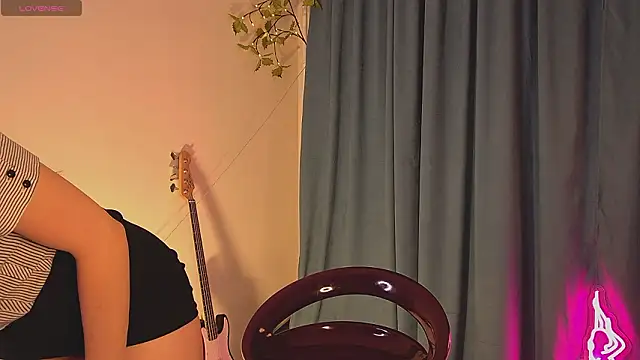 Jennifer_Wiliams webcam