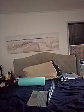 handsolo_porn - Handsolo_porn's free webcam