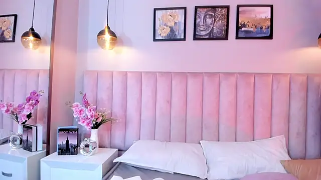 Lily_Cooper__ webcam