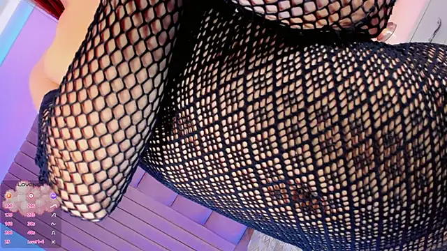 Camille_deluxe webcam