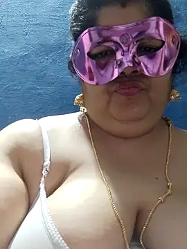 tamilthanushri webcam