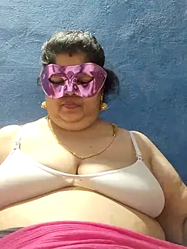 tamilthanushri webcam