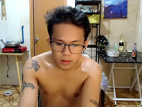 twink_asianbunny webcam