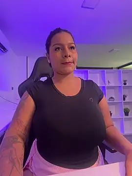 megan_bigboobs_ webcam