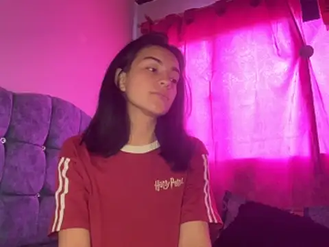 bliinkii_and_luka_ webcam