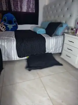 blackdrey18 live sex cam