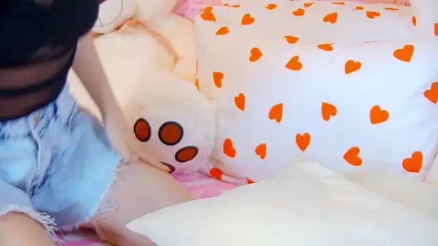 ElisabethDavis webcam