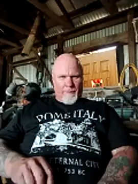 reddog833 - Reddog833's free webcam - UK Sex Cams