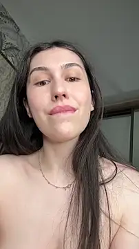 LushLuna webcam
