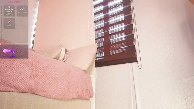 Alexxandra_12 webcam