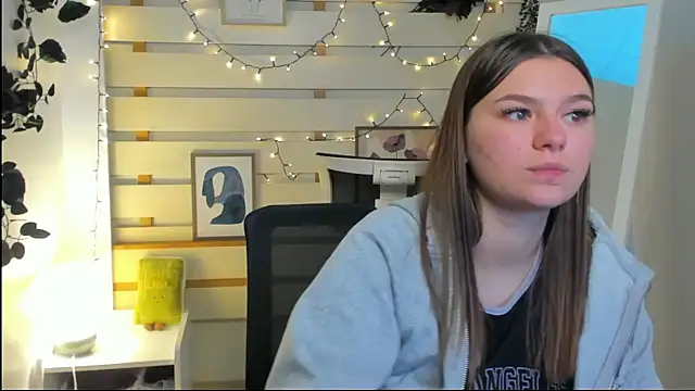 Josephine_Kiss webcam