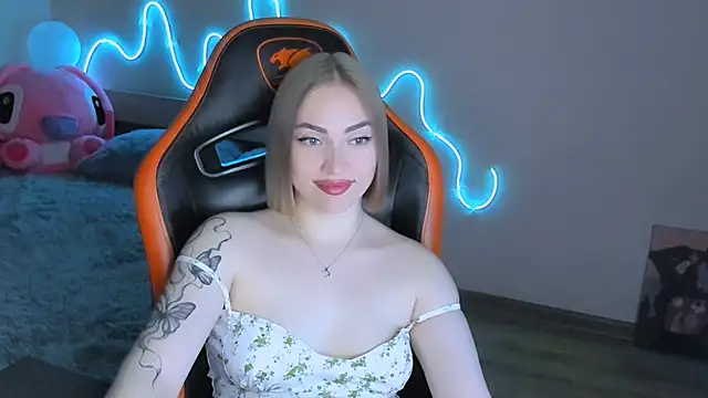 larakrein_lk - LaraKrein_lk's free webcam - UK Sex Cams