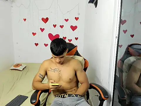 RYAN_MYEARZ__ webcam