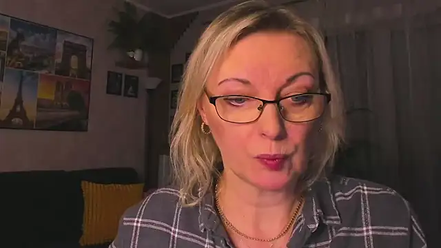 vanessa_chat - Vanessa_chat's free webcam - UK Sex Cams