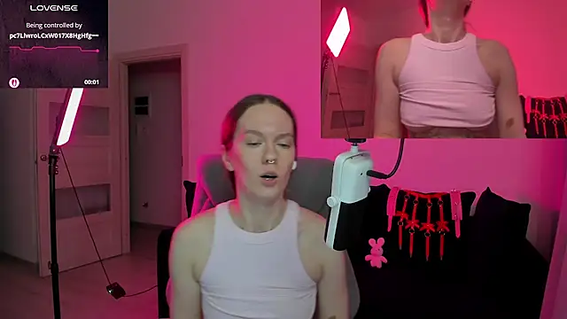 Goddess_of_Fertility webcam