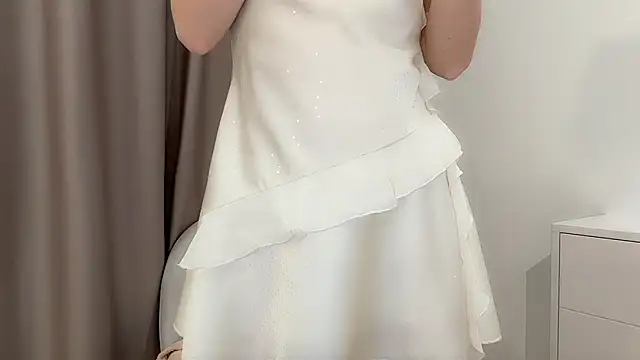 ShySchoolGirl webcam