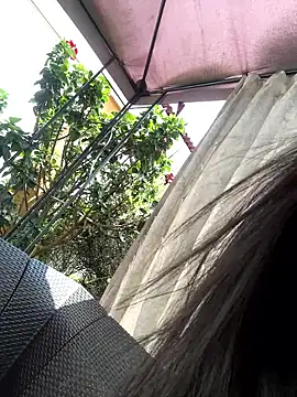 PamelaJonsom_ webcam