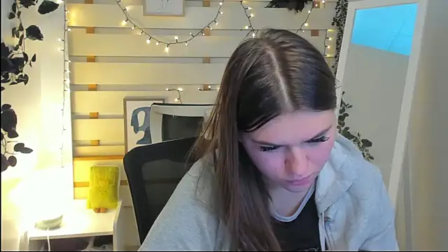 Josephine_Kiss webcam