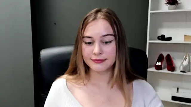 kitty_valeria webcam