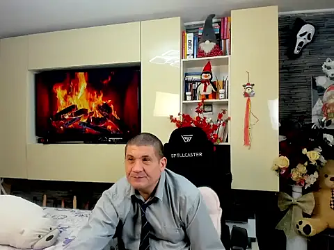 SpartacusDaddy48 webcam