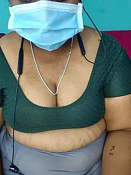 Webcam Model (TamilSembaruthi143)  is live.Free join now!