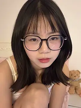 nana-3 (F young) - 扭一扭打屁屁（Pvt，c2c听指挥）