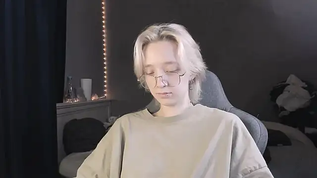 melissareis (F teen) - Show my boobs