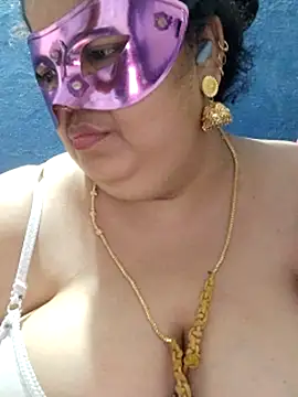 tamilthanushri webcam