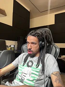 FavelaDaddyCum webcam