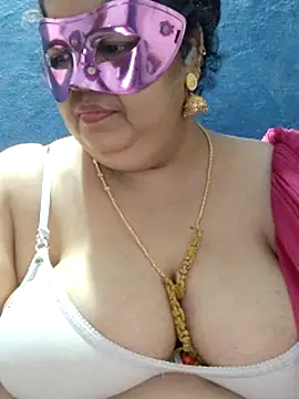 tamilthanushri webcam