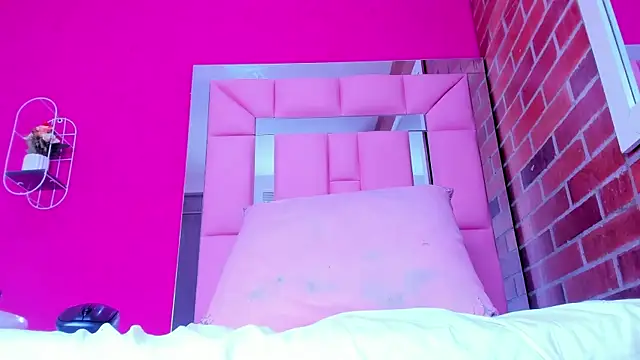 Baby_doll_XOXO webcam