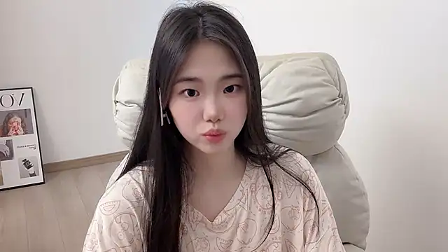 suki-1 (F young) - hi