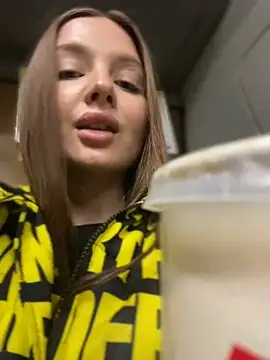 krismagnoly (F young) - MAKE MY PUSSY WET WITH FINGERS