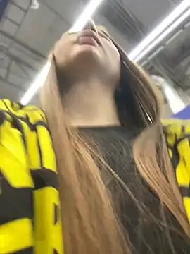 krismagnoly (F young) - MAKE MY PUSSY WET WITH FINGERS