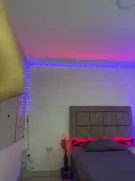 emilynoir1 (F young) - naked dance with a strong blowjob ending