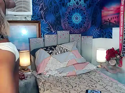 Tarah_MC_Actressex webcam