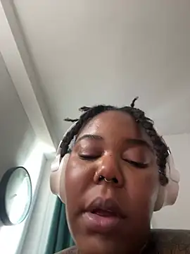 Goddess_Nafeesha webcam