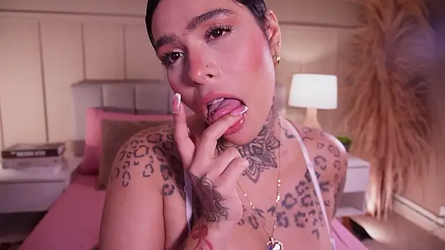 curvyliciousss webcam