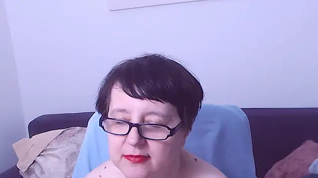 christarose (F mature) - dance monkey,naked