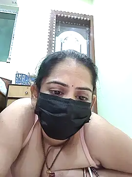 diyam4002 - Diyam4002's free webcam