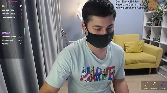 tomguys - Tomguys's free webcam