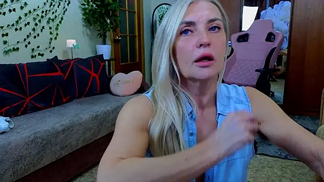 amelia_blondy webcam